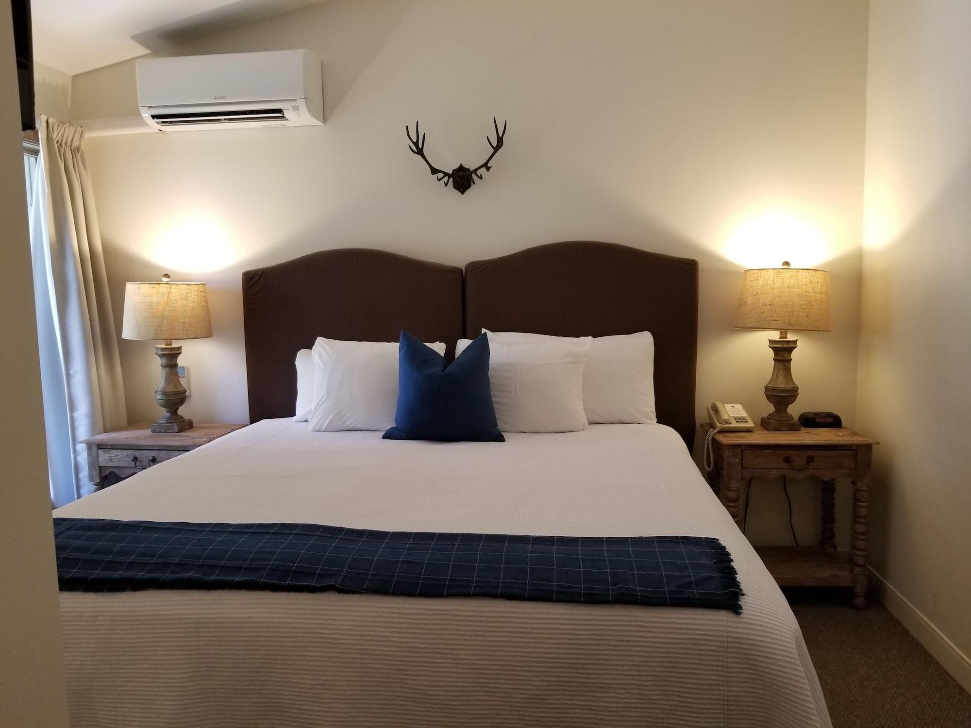 Отель Cedar Creek New Haven Экстерьер фото