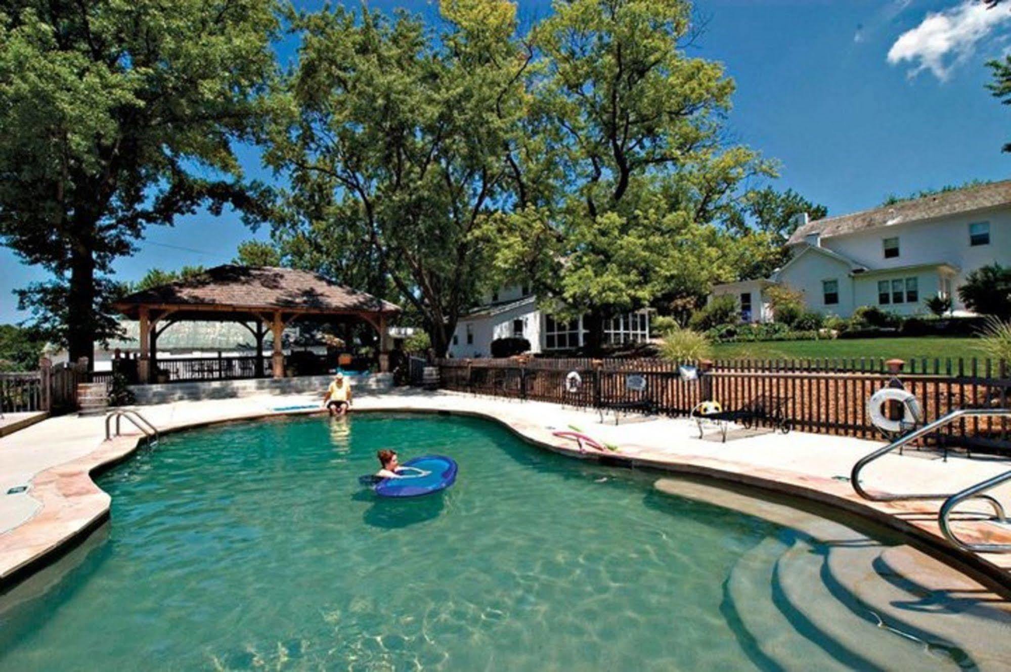 Отель Cedar Creek New Haven Экстерьер фото